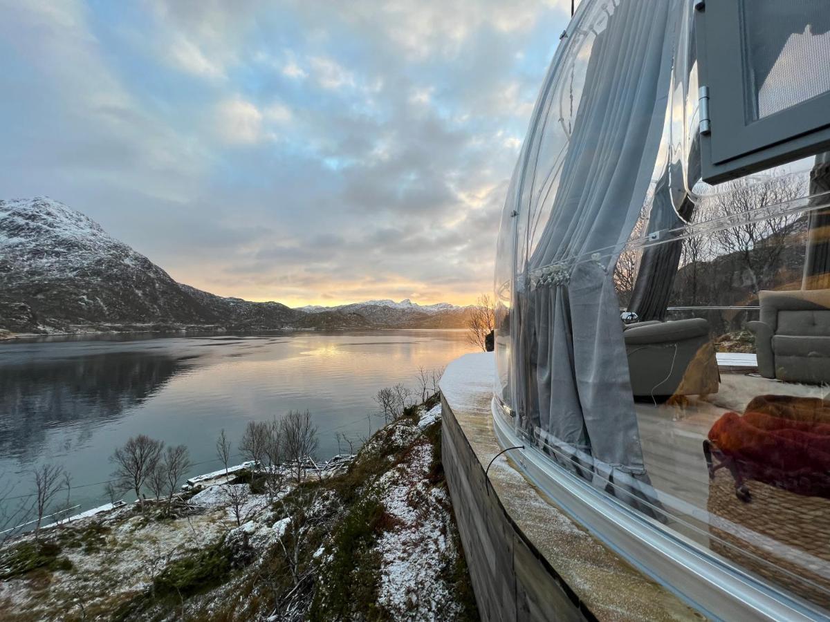 Lofoten Glampingdome Myrland ภายนอก รูปภาพ