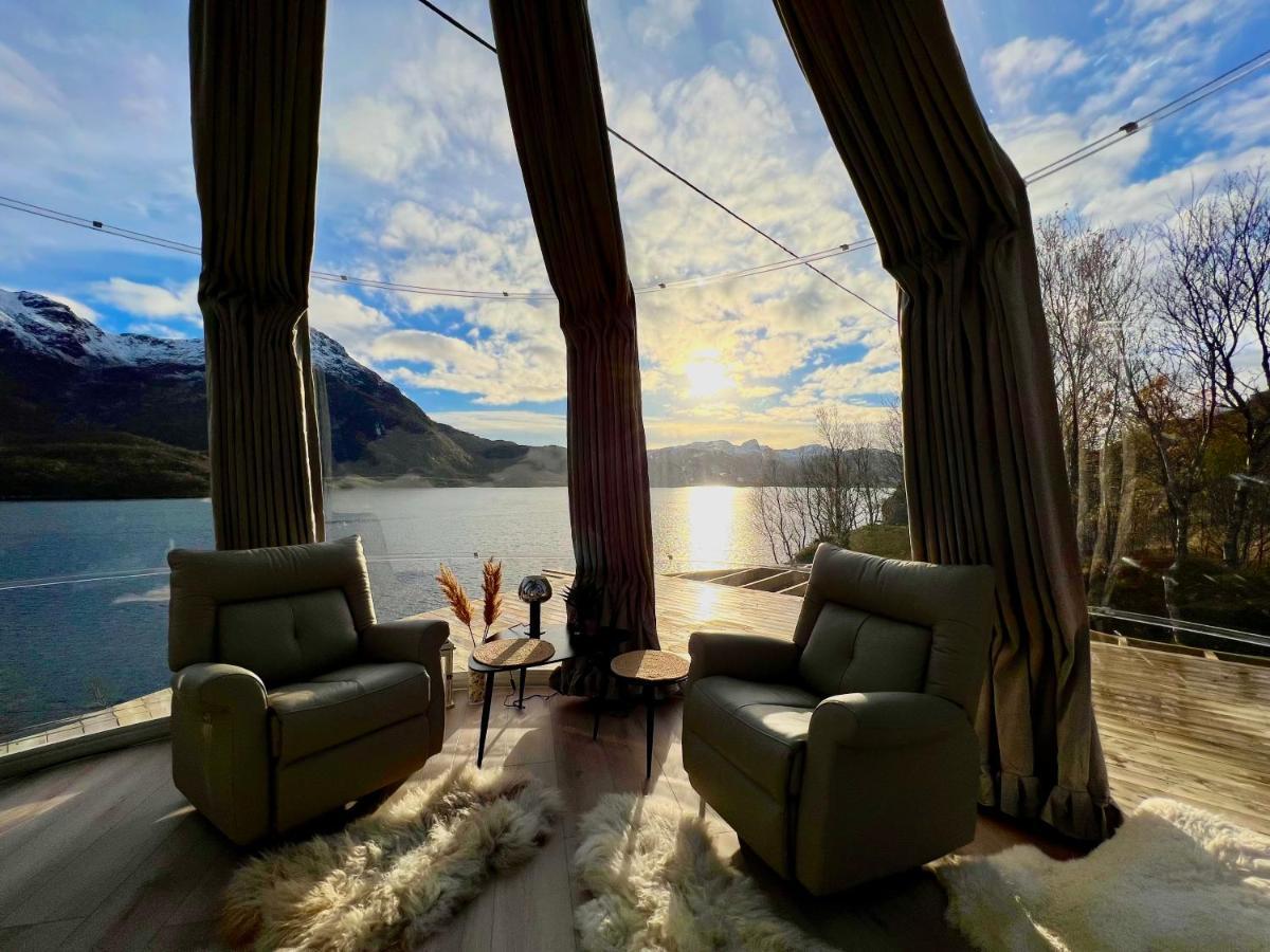 Lofoten Glampingdome Myrland ภายนอก รูปภาพ